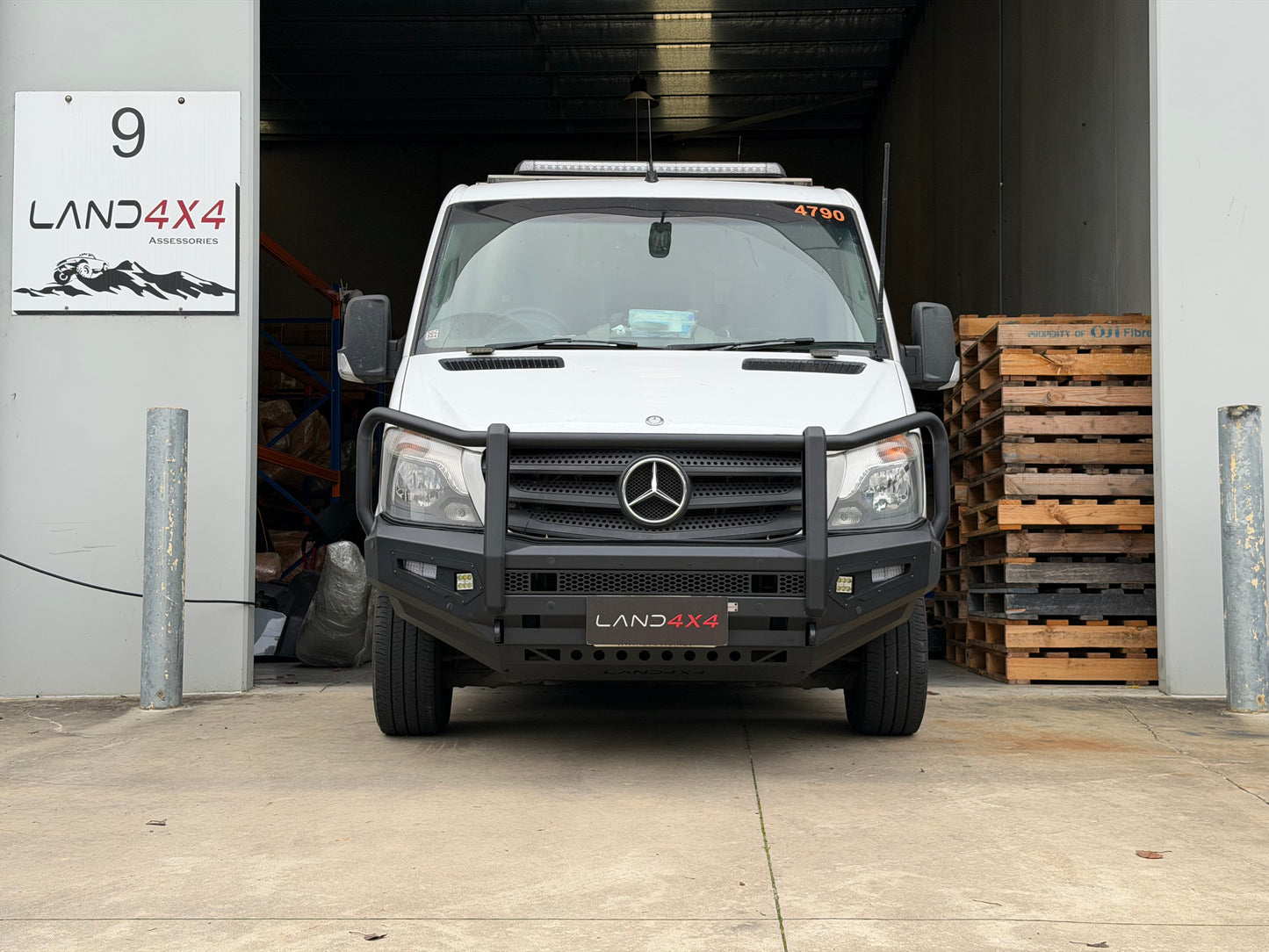 Bull Bar Fits 2014-2018 Mercedes Benz Sprinter