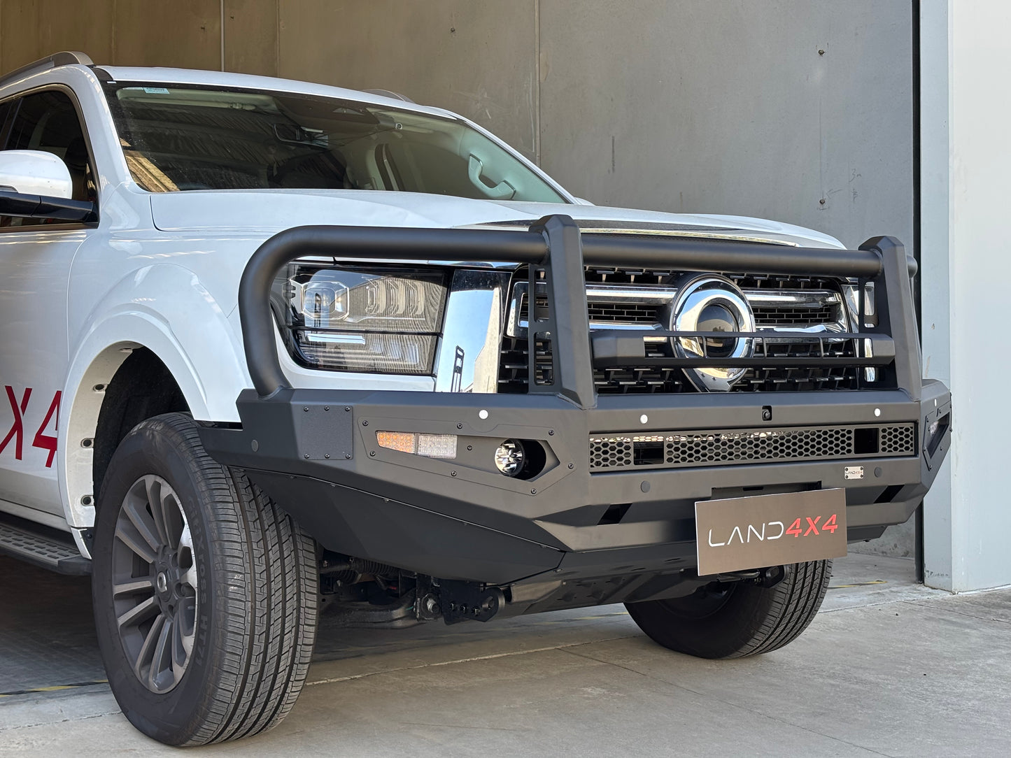 New Monstre Bull Bar Fits 2024+ GWM Cannon Alpha