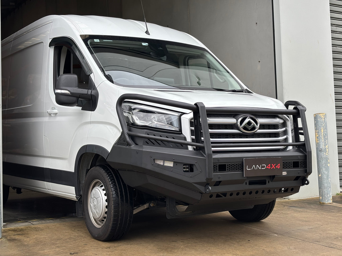 Bull Bar Fits 2021-2023 LDV Deliver 9