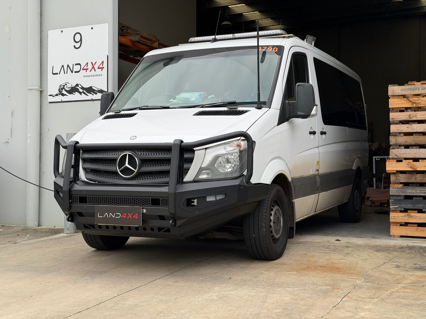 Bull Bar Fits 2014-2018 Mercedes Benz Sprinter