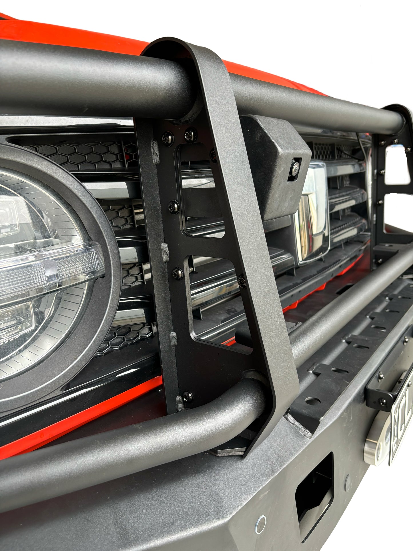 GWM TANK 300 front bull bar (Detachable loop)