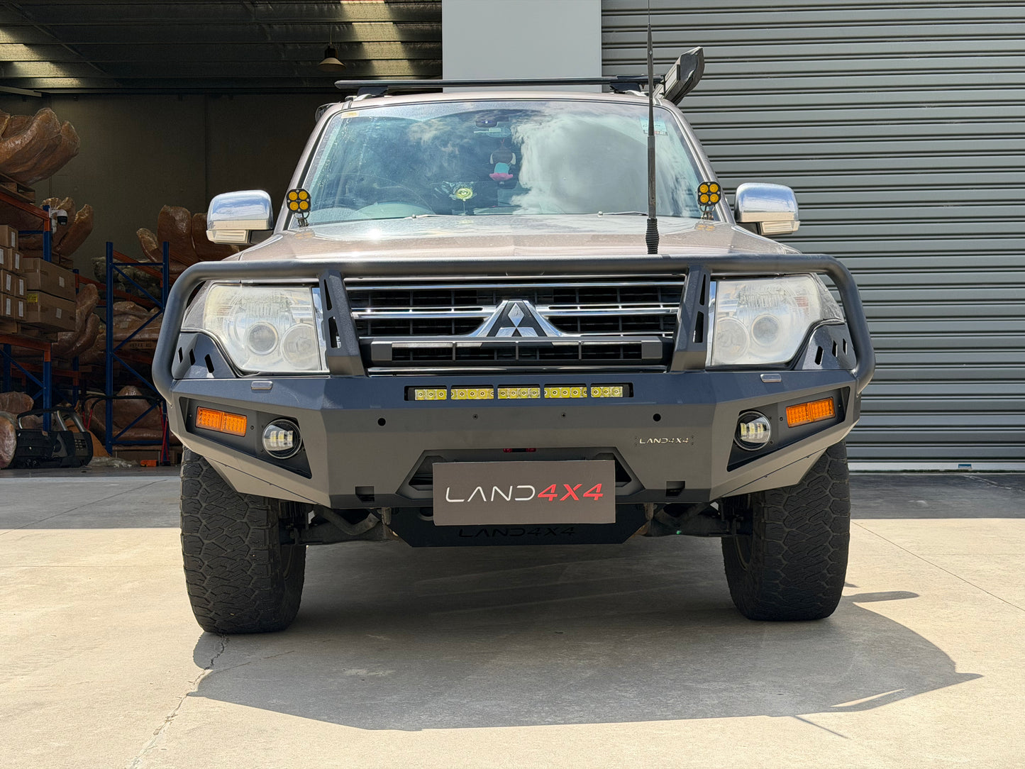 New Gen Bull Bar Fits Mitsubishi Pajero