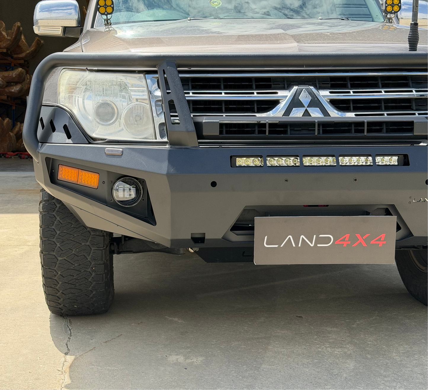 New Gen Bull Bar Fits Mitsubishi Pajero