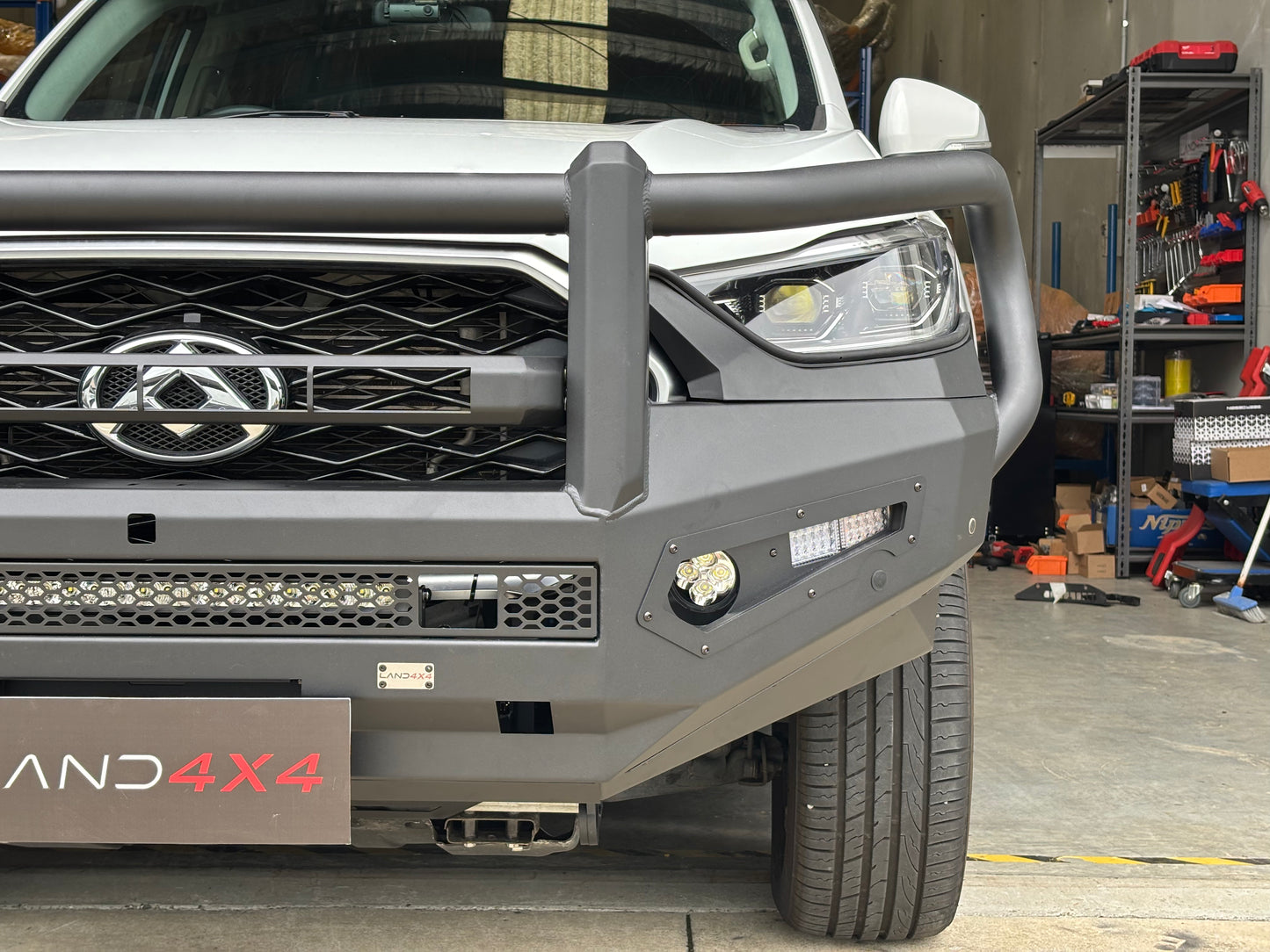 2018-2024 LDV D90 New Monstre Bull Bar