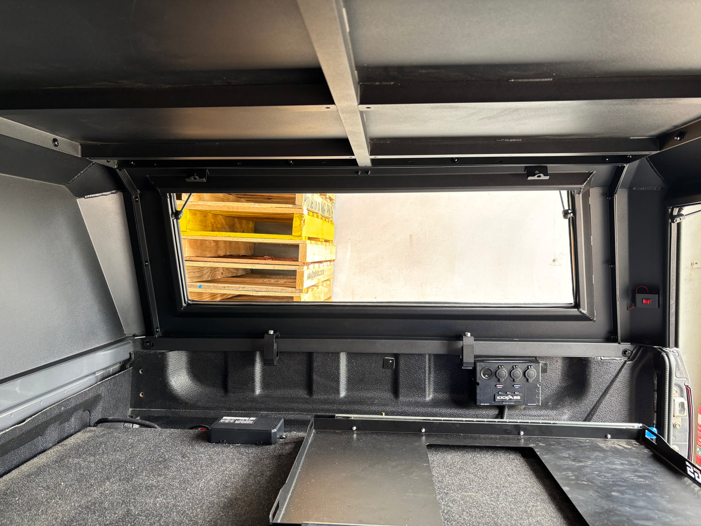 2021-2024 Mazda BT-50 aluminum canopy