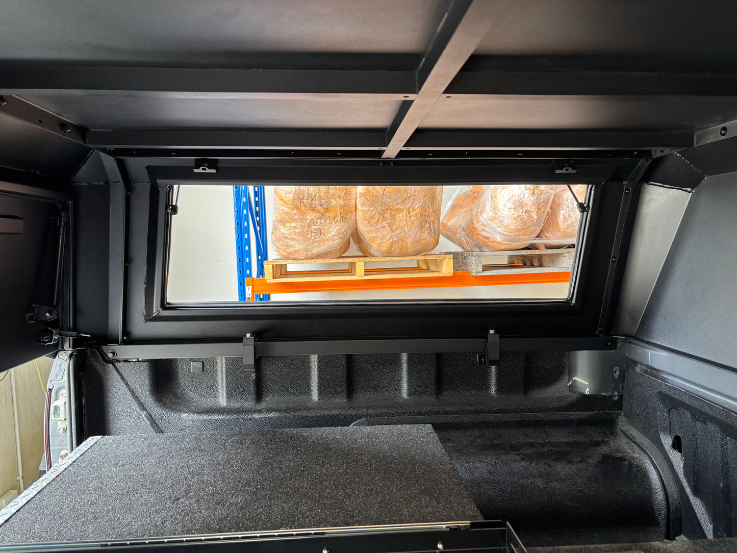 2021-2024 Mazda BT-50 aluminum canopy